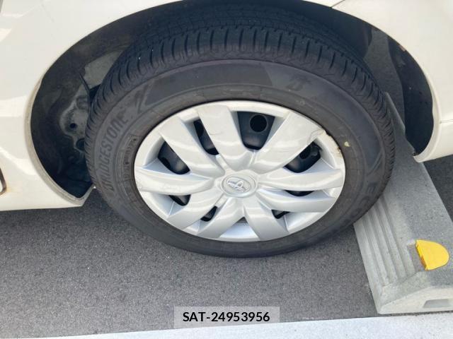 Toyota BELTA 2011-01 8228988-11