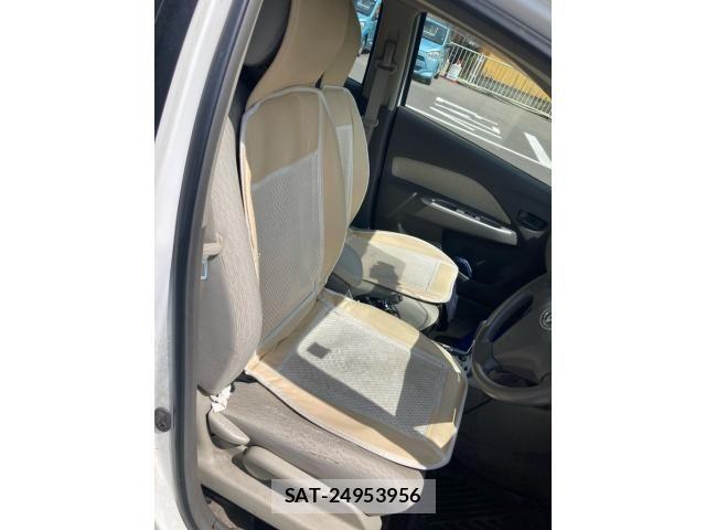 Toyota BELTA 2011-01 8228988-13
