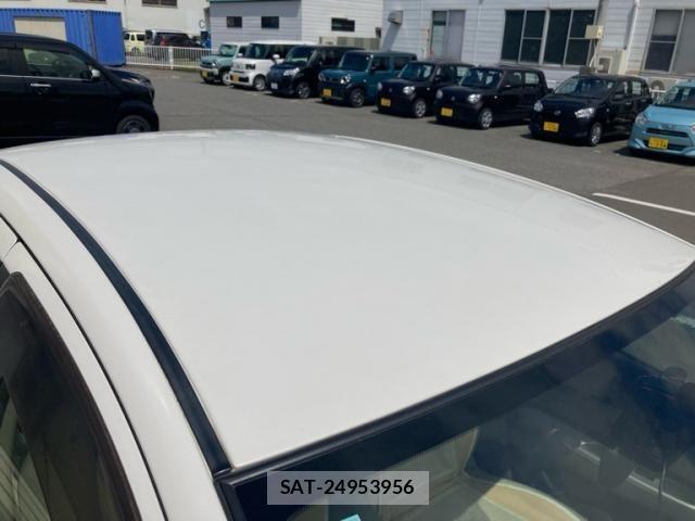 Toyota BELTA 2011-01 8228988-5