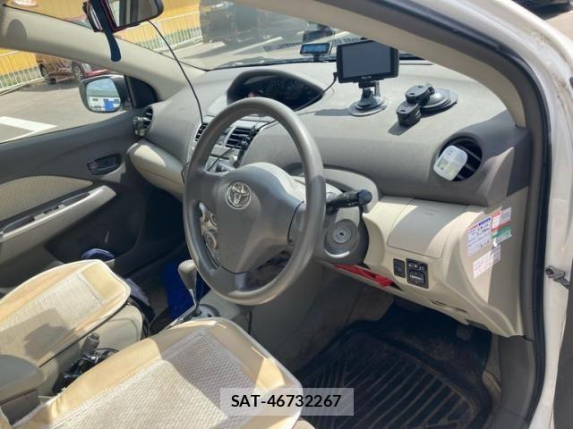 Toyota BELTA 2011-01 8313238-15