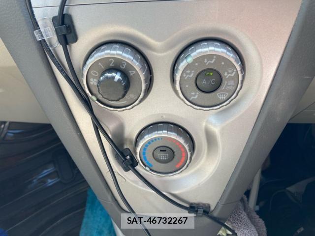Toyota BELTA 2011-01 8313238-18