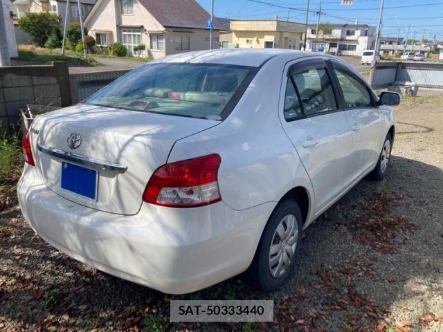 Toyota BELTA 2010-07 8870482-3