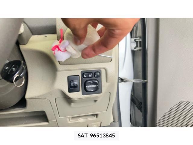 Toyota BELTA 2010-05 8034520-6