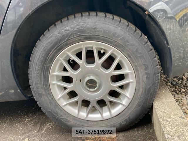Toyota BELTA 2007-04 8523689-5