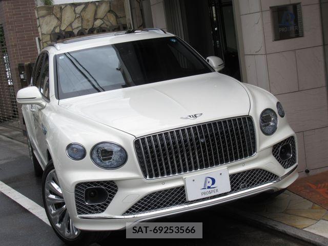 Bentley BENTAYGA 2023-06 7325824-1