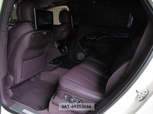 Bentley BENTAYGA 2023-06 7325824-20