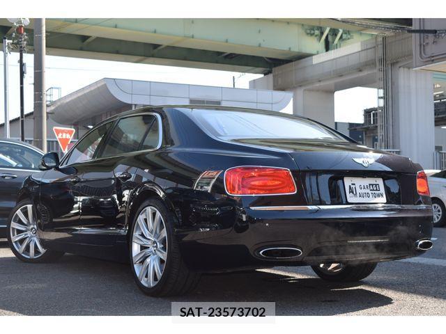 Bentley Bentley 2013-12 3903868-5