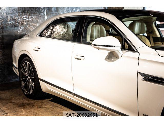 Bentley Bentley 2023-03 6007221-14