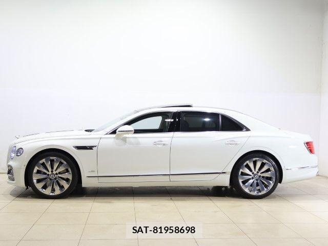 Bentley Bentley 2022-10 6610686-12