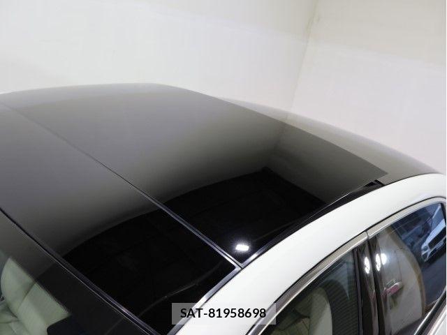 Bentley Bentley 2022-10 6610686-18