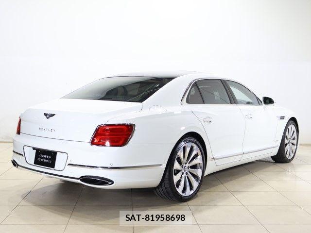 Bentley Bentley 2022-10 6610686-1