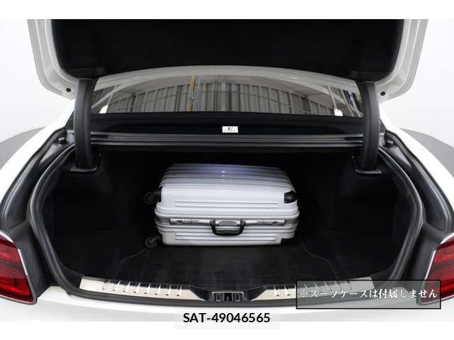 Bentley Bentley 2023-11 7782827-17