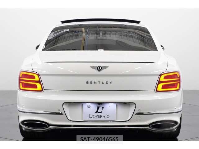 Bentley Bentley 2023-11 7782827-3