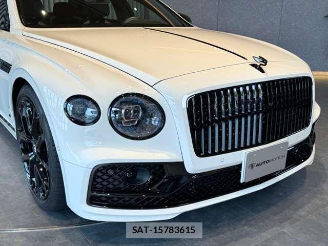 Bentley Bentley 2023-12 8665843-13