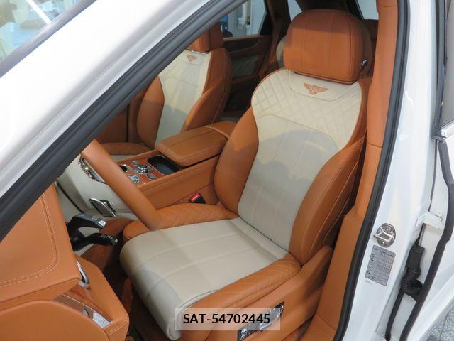 Bentley BENTAYGA 2019-07 4930741-17