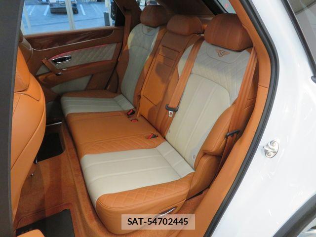 Bentley BENTAYGA 2019-07 4930741-20