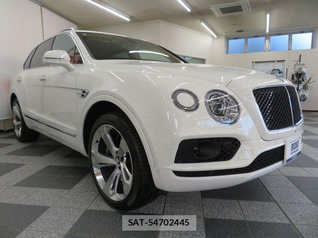 Bentley BENTAYGA 2019-07 4930741-4
