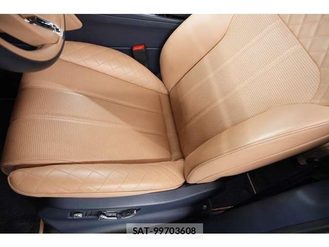 Bentley BENTAYGA 2017-12 6211830-7