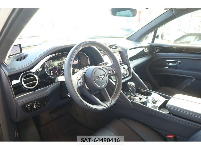 Bentley BENTAYGA 2022-01 6750930-14