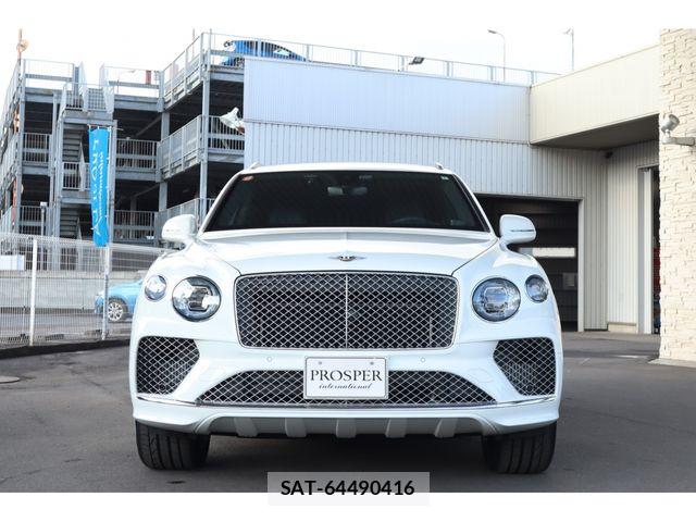 Bentley BENTAYGA 2022-01 6750930-1