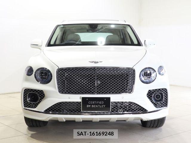 Bentley BENTAYGA 2023-08 7213751-11