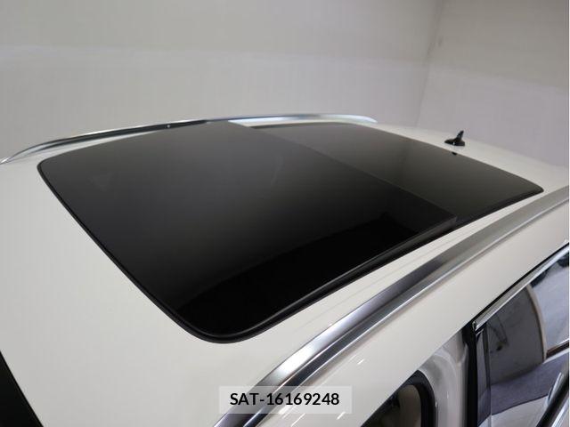 Bentley BENTAYGA 2023-08 7213751-15