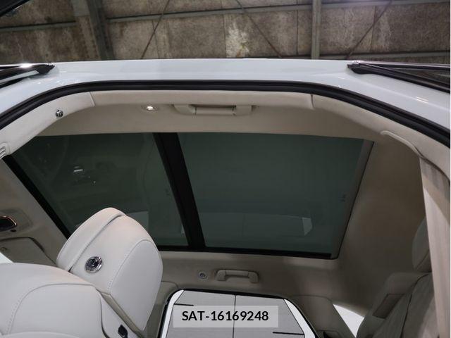 Bentley BENTAYGA 2023-08 7213751-3