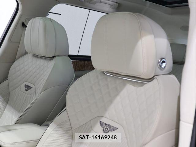 Bentley BENTAYGA 2023-08 7213751-4