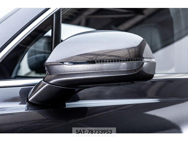 Bentley BENTAYGA 2022-02 7391440-15