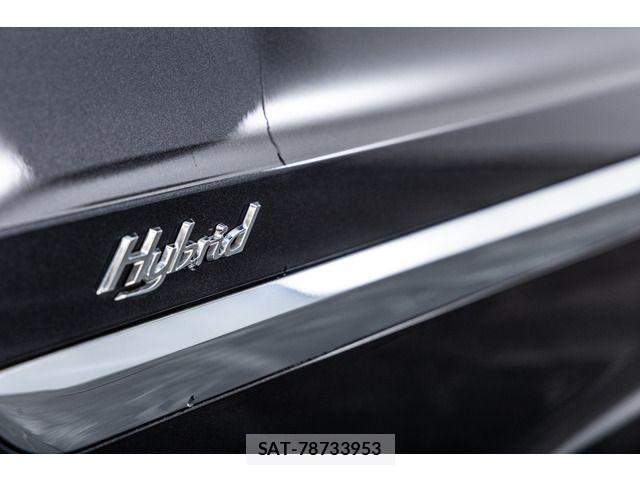 Bentley BENTAYGA 2022-02 7391440-16