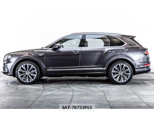 Bentley BENTAYGA 2022-02 7391440-4