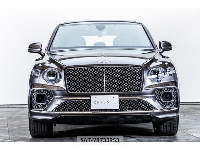 Bentley BENTAYGA 2022-02 7391440-8
