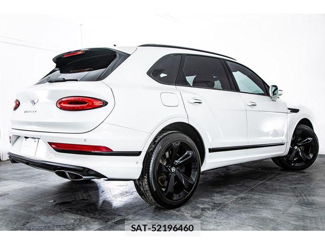 Bentley BENTAYGA 2021-06 7615148-12
