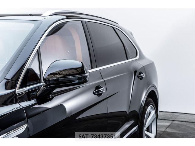 Bentley BENTAYGA 2021-01 7615150-15