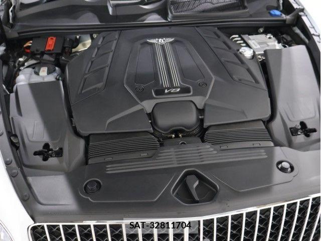 Bentley BENTAYGA 2026-02 7721167-19
