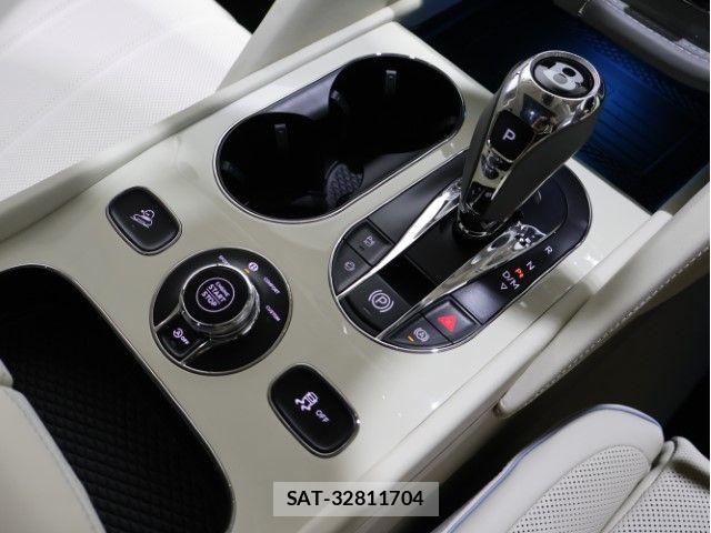 Bentley BENTAYGA 2026-02 7721167-25