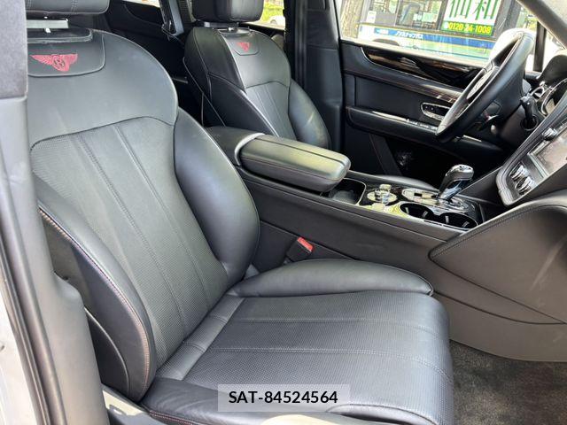 Bentley BENTAYGA 2018-12 8334993-5