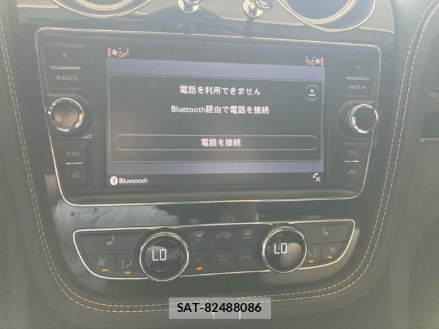 Bentley BENTAYGA 2019-09 8625924-16