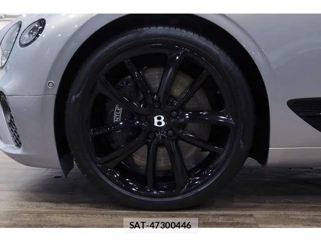 Bentley Bentley 2020-12 7875422-2