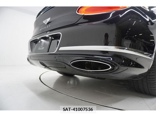 Bentley Bentley 2018-11 7356957-27