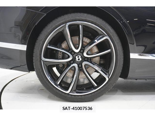 Bentley Bentley 2018-11 7356957-8