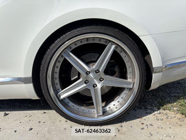 Bentley Bentley 2014-11 8827958-9