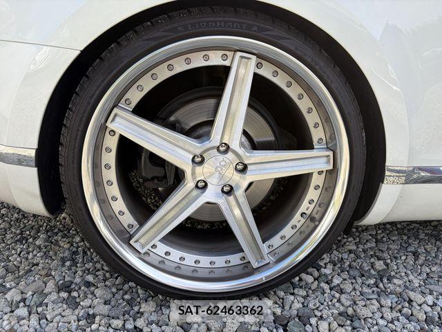 Bentley Bentley 2014-11 8827958-10