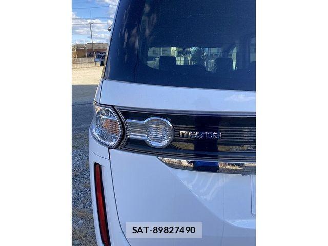 Mazda BIANTE 2011-04 6007231-9