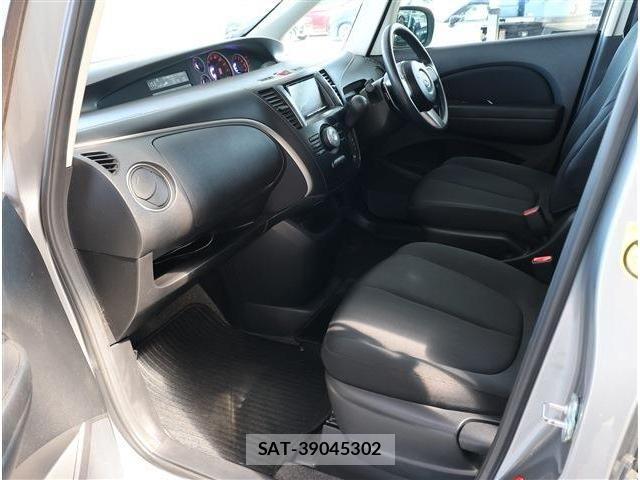Mazda BIANTE 2014-07 6302792-14