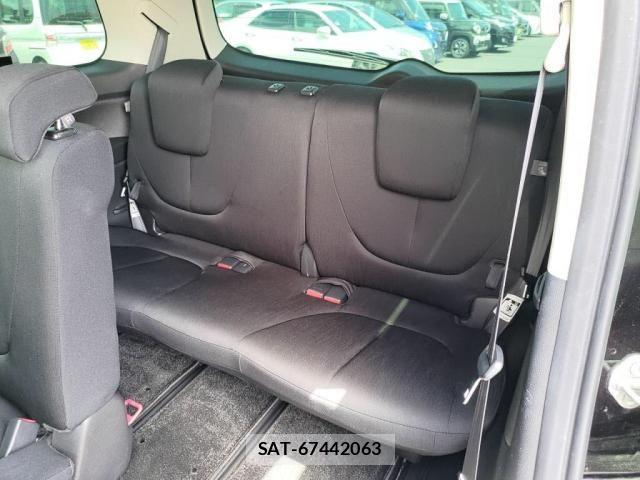 Mazda BIANTE 2014-10 6610689-23