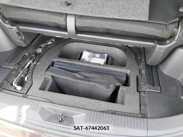 Mazda BIANTE 2014-10 6610689-27