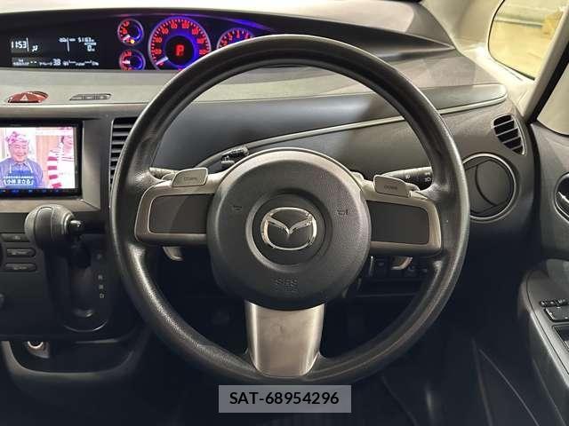 Mazda BIANTE 2013-07 6641285-9
