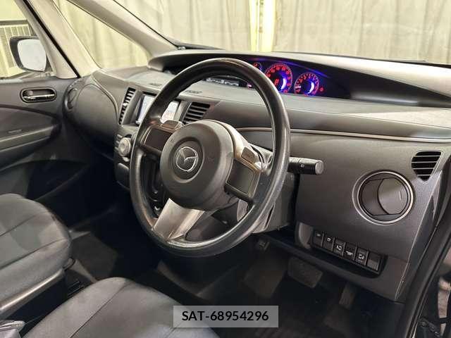 Mazda BIANTE 2013-07 6641285-8