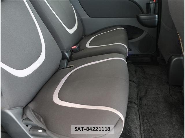 Mazda BIANTE 2014-05 6675067-12